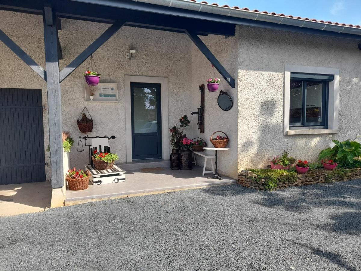 La Maison Du Bonheur, Borne De Recharge Ve Saint-Bernard  Exterior photo
